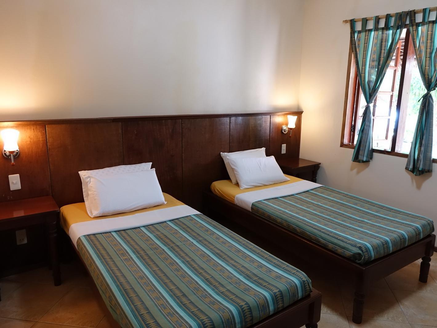 Tipolo Beach Resort Моалбоал Экстерьер фото